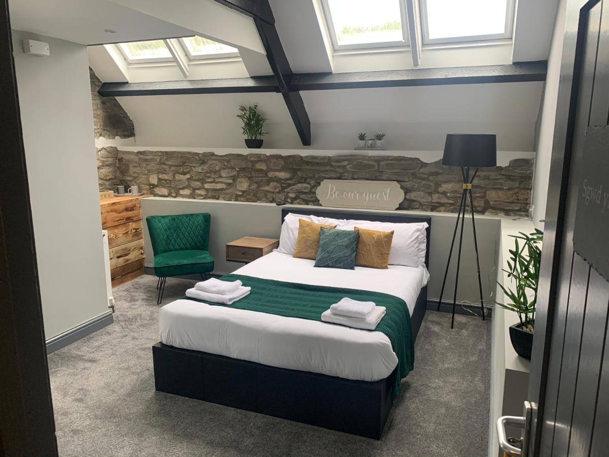 Sgwd Gwladys Lodge Pontneddfechan Extérieur photo